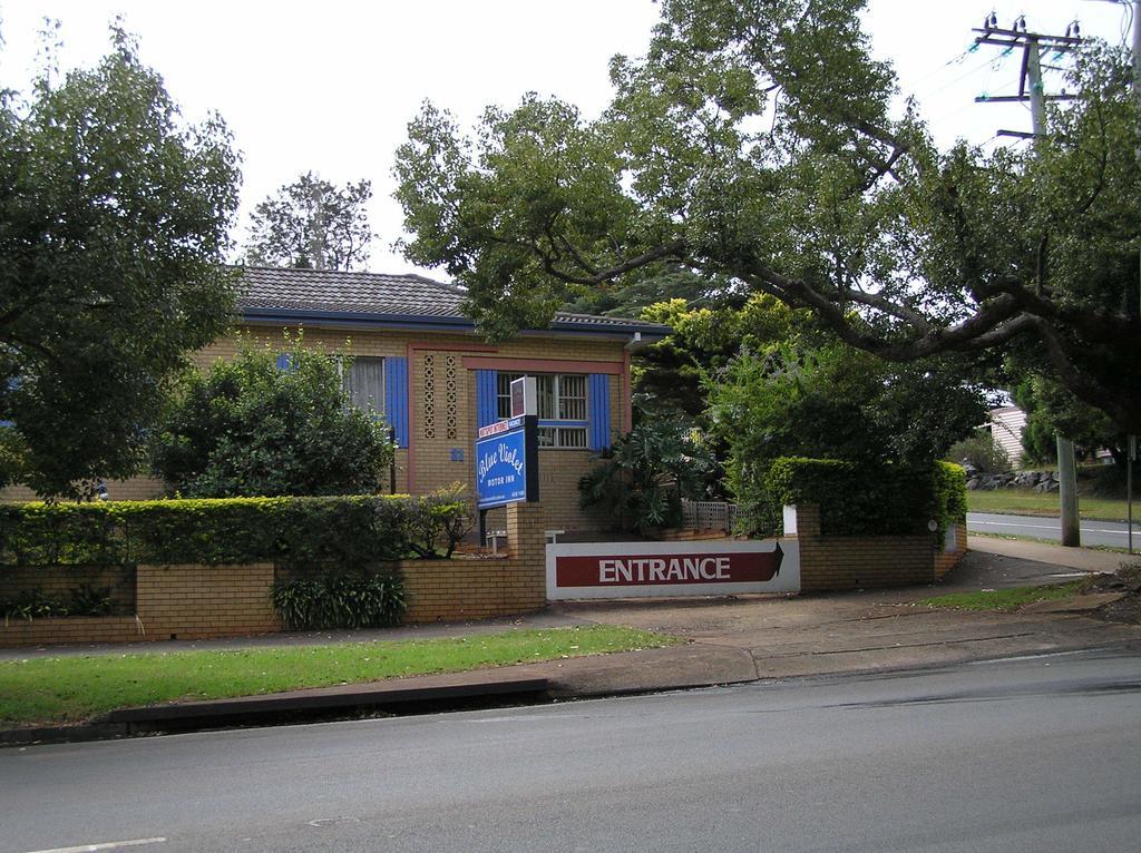 Blue Violet Motor Inn Toowoomba Dış mekan fotoğraf