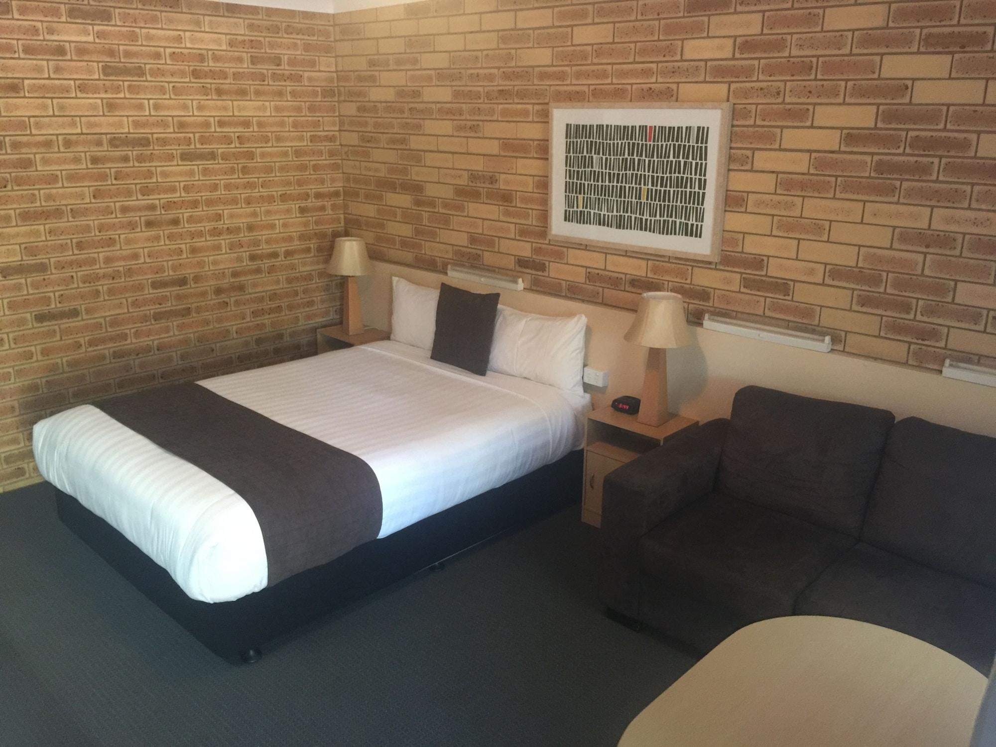 Blue Violet Motor Inn Toowoomba Dış mekan fotoğraf