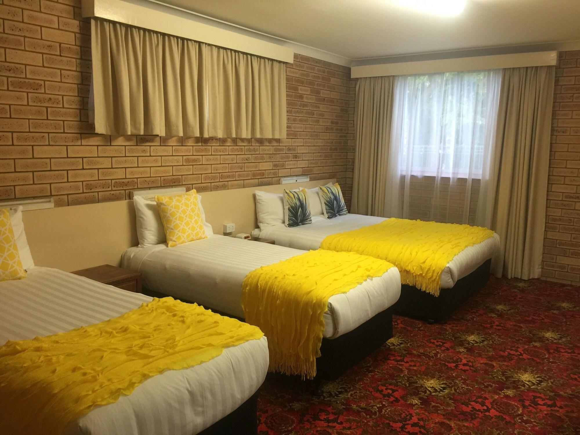 Blue Violet Motor Inn Toowoomba Dış mekan fotoğraf