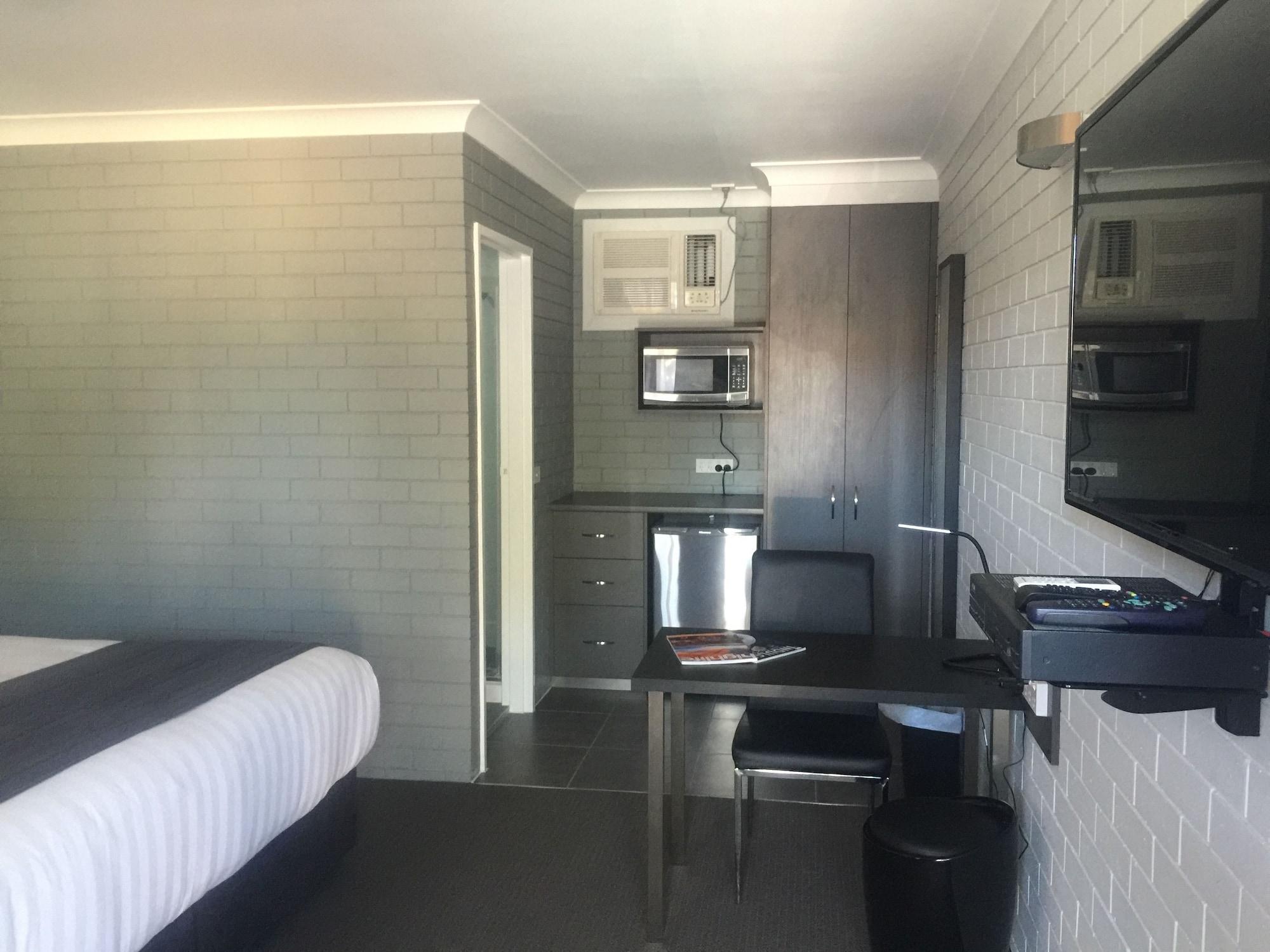 Blue Violet Motor Inn Toowoomba Dış mekan fotoğraf