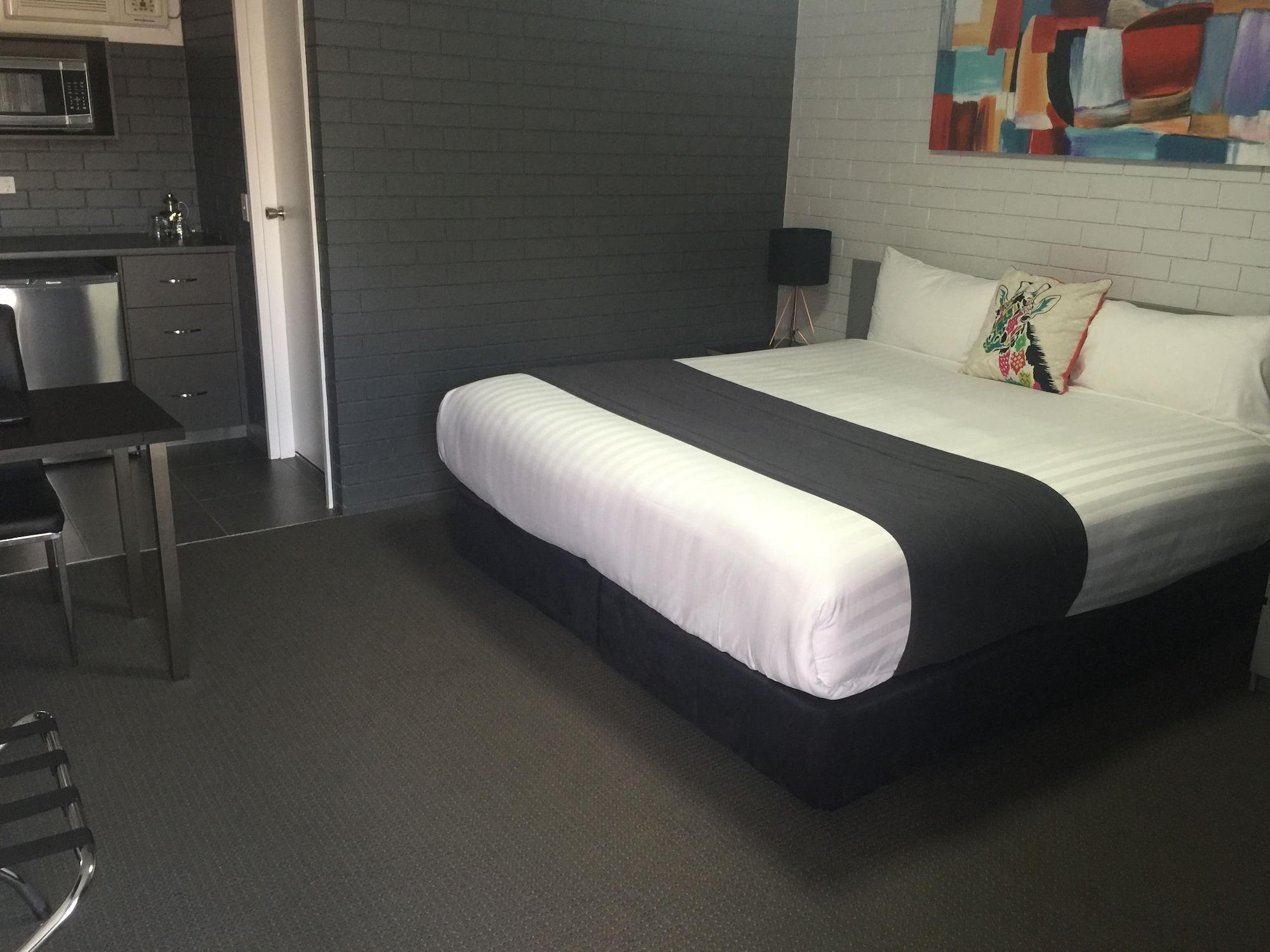 Blue Violet Motor Inn Toowoomba Dış mekan fotoğraf