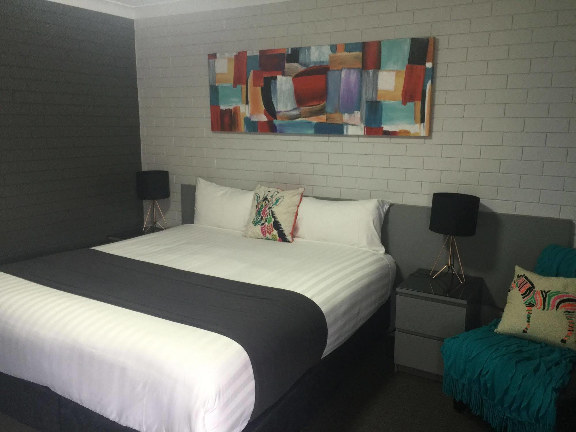 Blue Violet Motor Inn Toowoomba Dış mekan fotoğraf