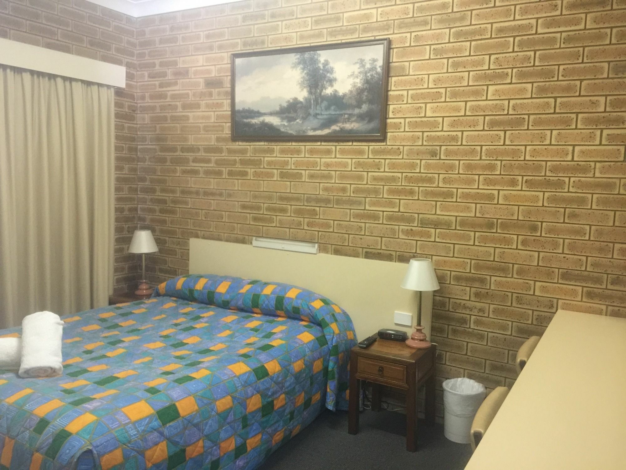 Blue Violet Motor Inn Toowoomba Dış mekan fotoğraf