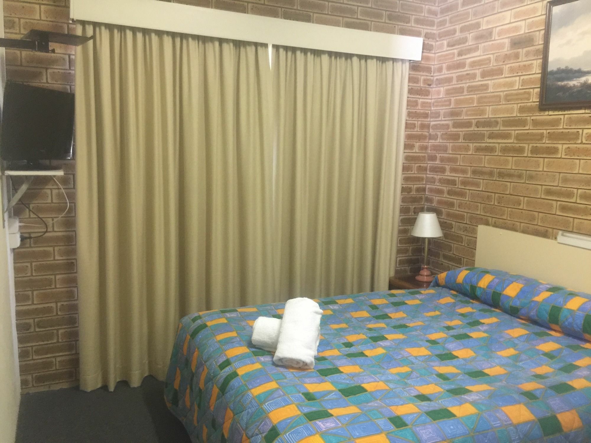 Blue Violet Motor Inn Toowoomba Dış mekan fotoğraf
